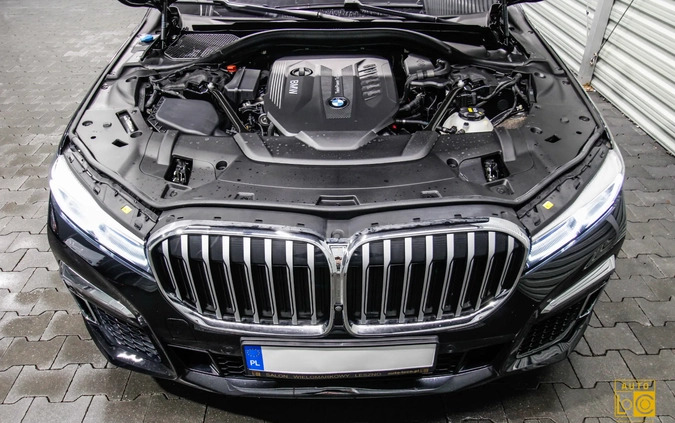 BMW Seria 7 cena 287500 przebieg: 44000, rok produkcji 2019 z Zabłudów małe 781